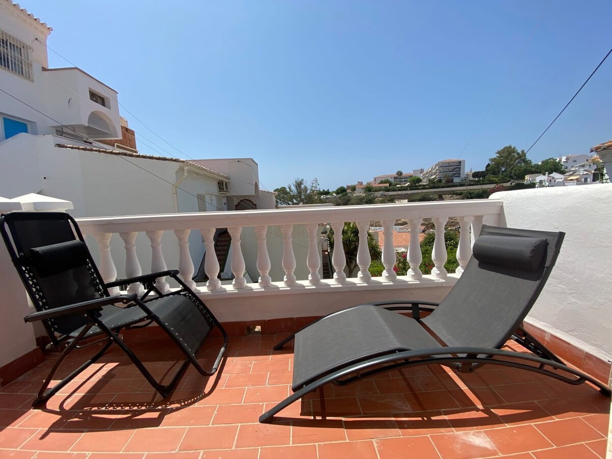 SHR049 Large Apartment Playa Burriana area.