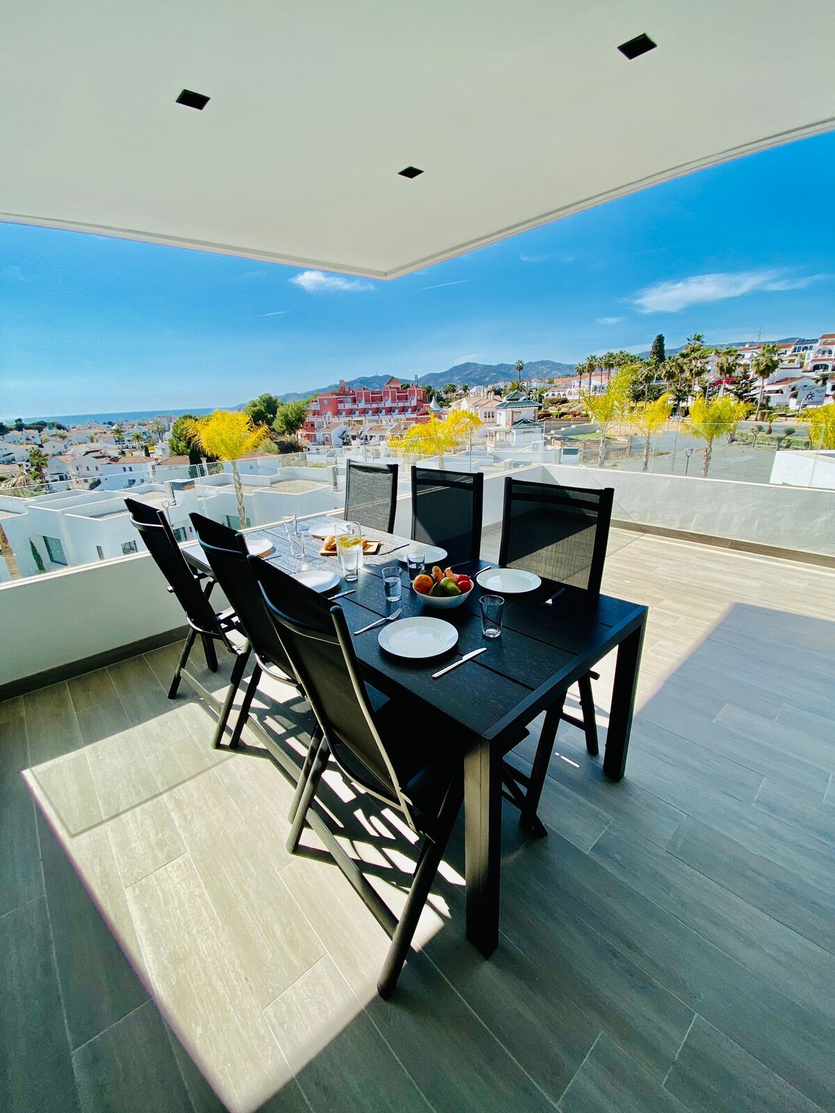 Royal Palm 22 Luxurious 3 Bedroom Penthouse