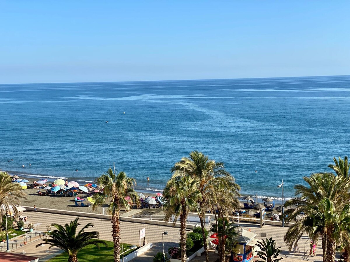 SHR026 Charming apartment next to the beach