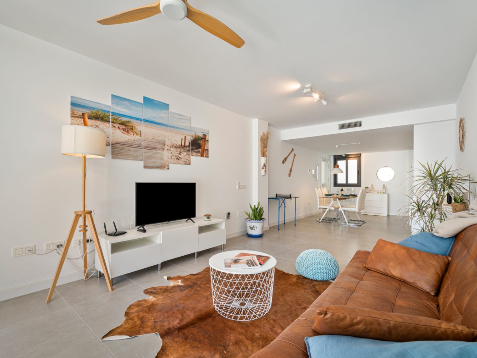 Family Oasis Torrox ☀️|140 m² Terrace ⚽️| Pool 🏊‍♂️| 5 min Walk to the Beach🌴