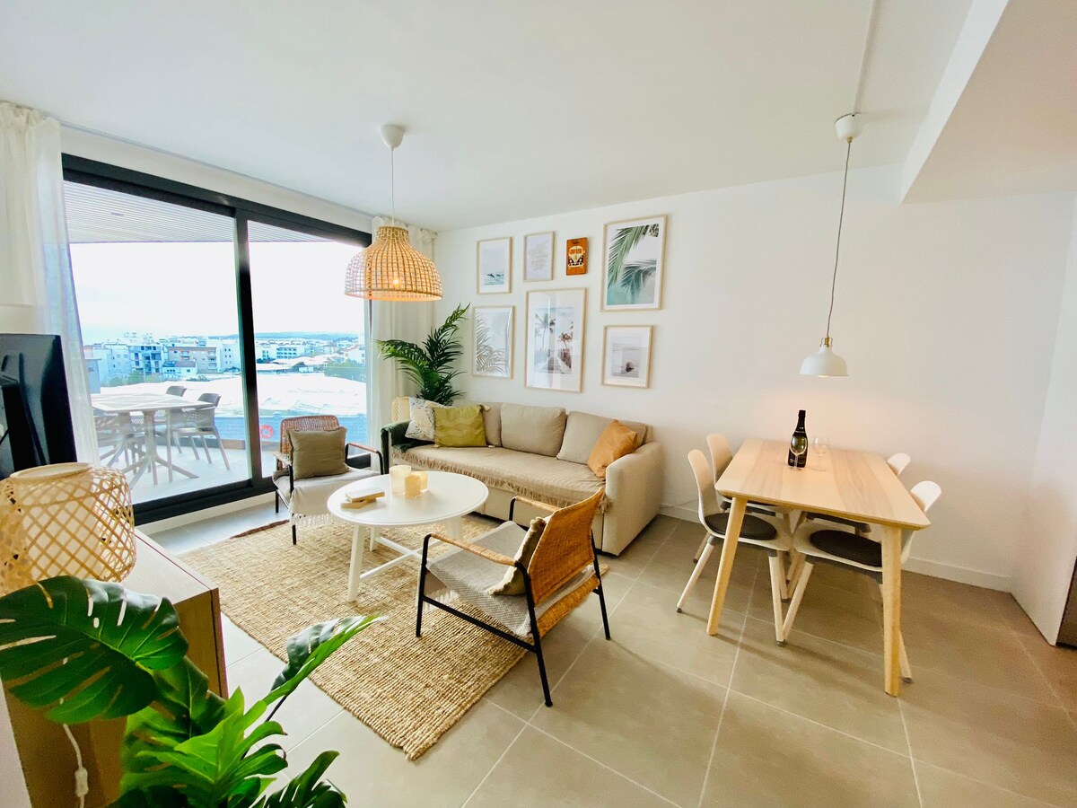 SHR012 Modern apartment in Marinsa Beach